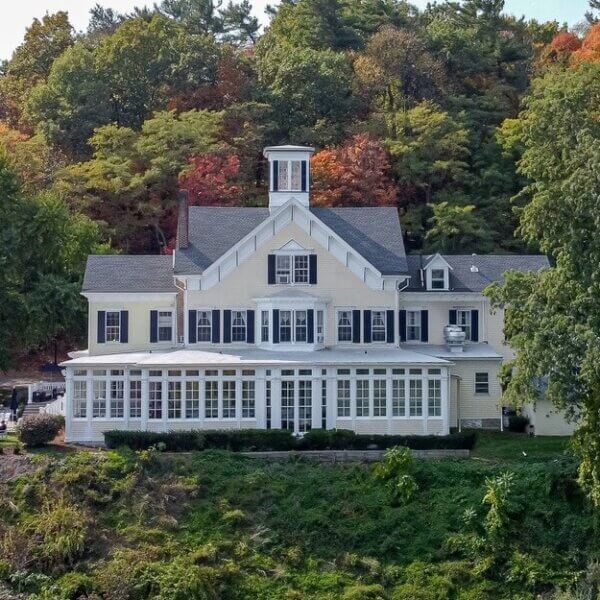 Inn at Taughannock Falls